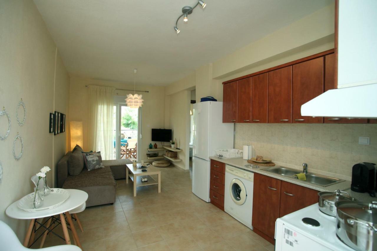 Anna'S Apartment สกาลา ฟูร์กาส ภายนอก รูปภาพ
